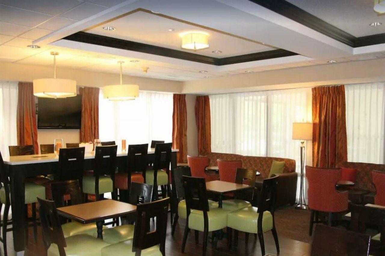 Hampton Inn Olive Branch Esterno foto